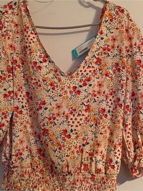 nine britton Cream Floral V-Neck Smocked-Waist Blouse